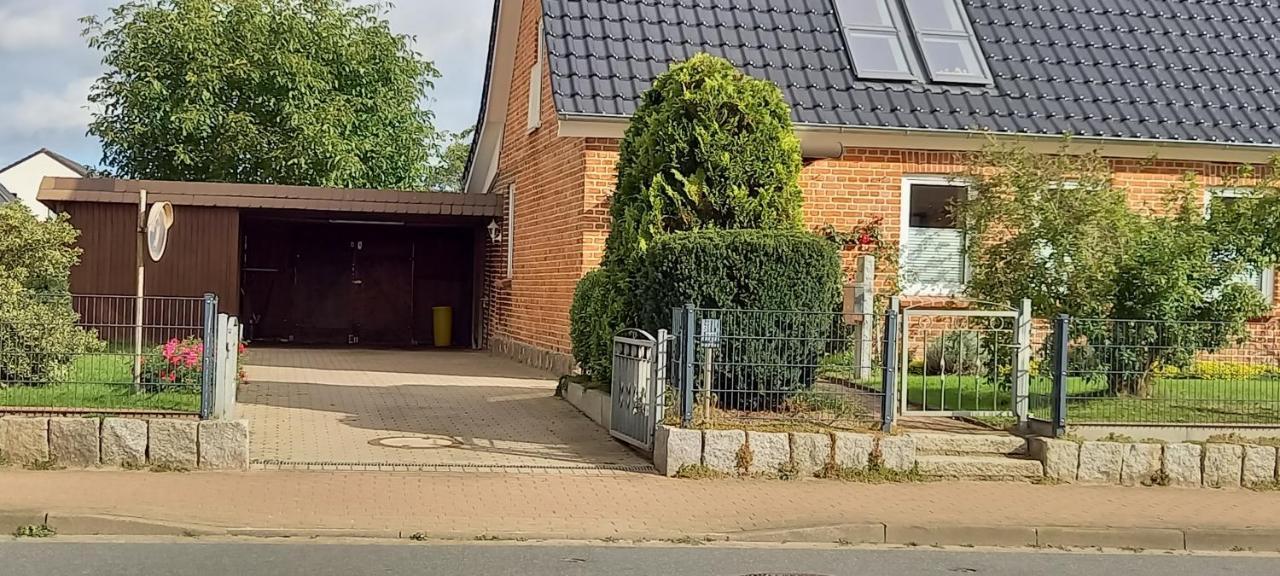 Ferienwohnung Vor Den Toren Luebecks Herrnburg Esterno foto